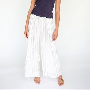 Wandering soul pants NWT XS